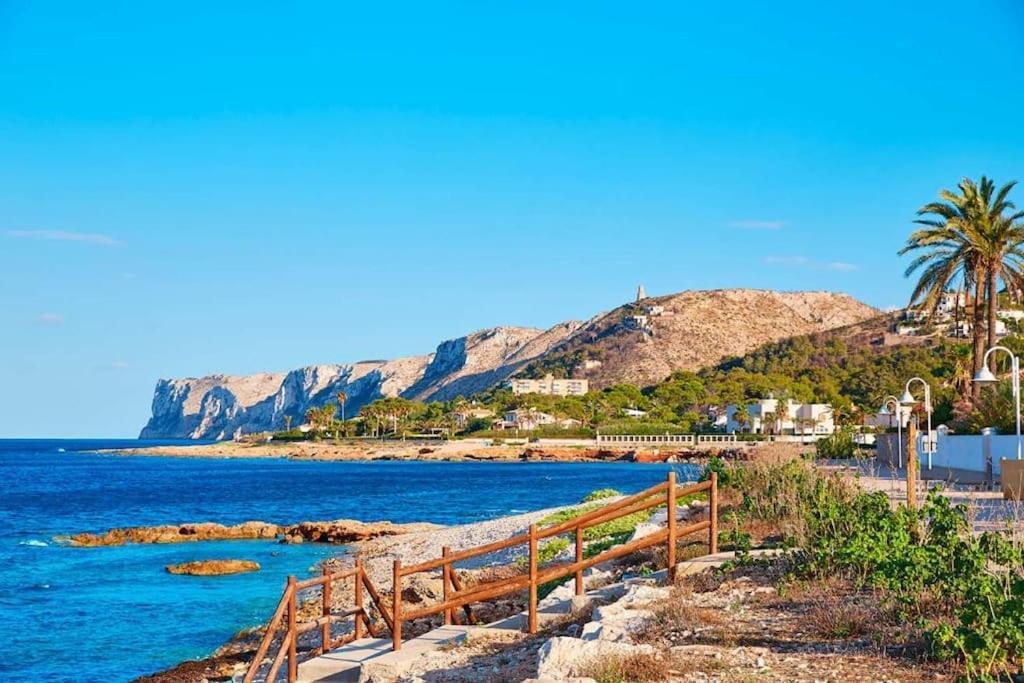 Adosado En Denia Con Gran Jardin Villa Exteriör bild